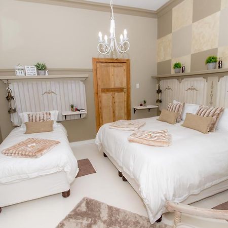 אפינגטון Tarentaalrand Guesthouse מראה חיצוני תמונה