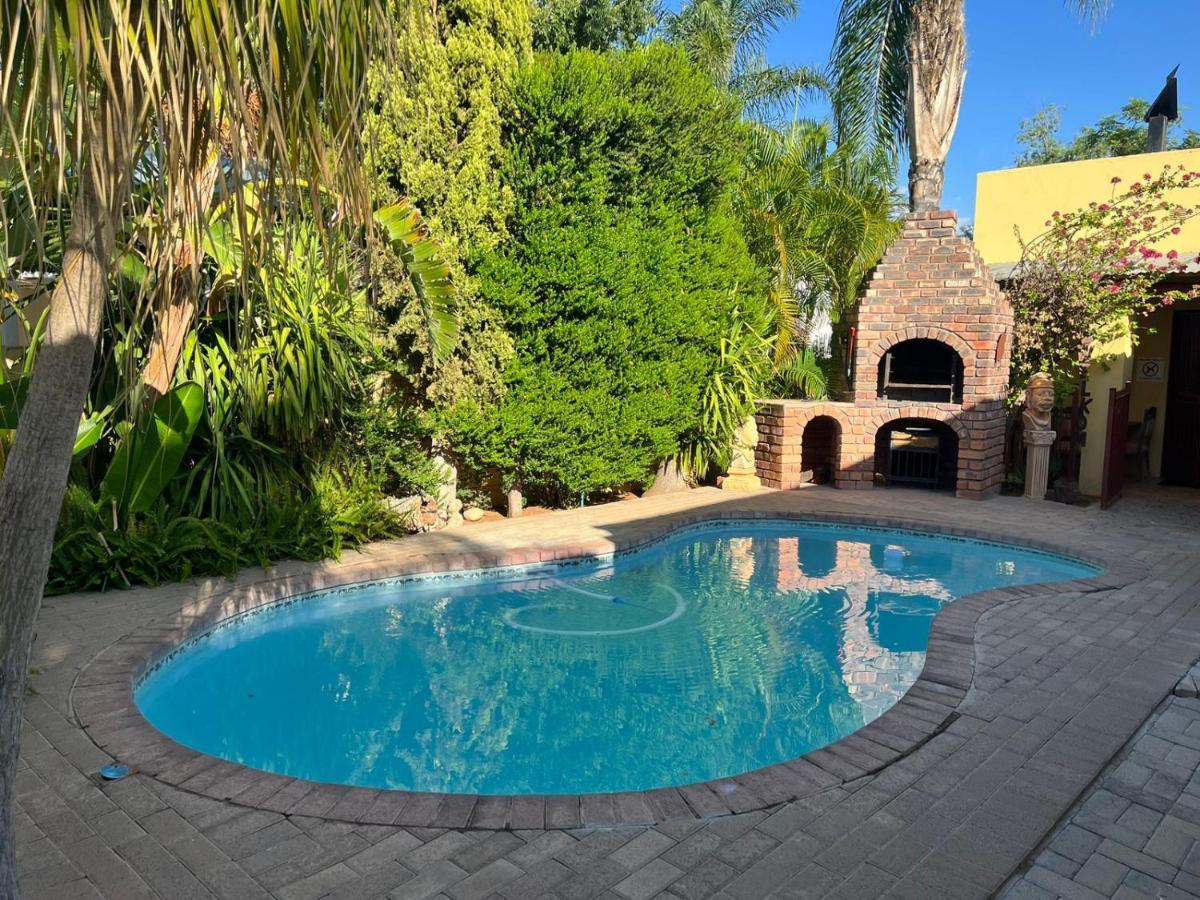 אפינגטון Tarentaalrand Guesthouse מראה חיצוני תמונה