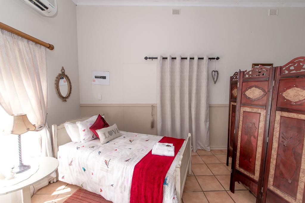 אפינגטון Tarentaalrand Guesthouse מראה חיצוני תמונה
